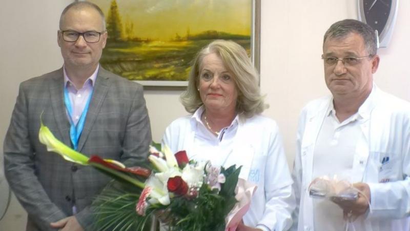 Nyugdíjba vonulása kapcsán különleges ünnepséget rendeztek Dr. Niklai Erzsébet tiszteletére.