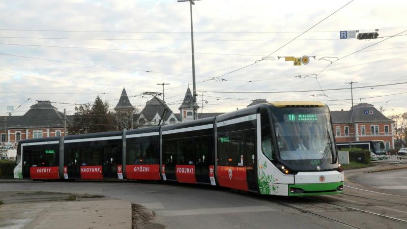 Az álla szinte a földig ér, amikor meglátja, milyen trükközésre képes ez a két fiatal Miskolcon! + videó