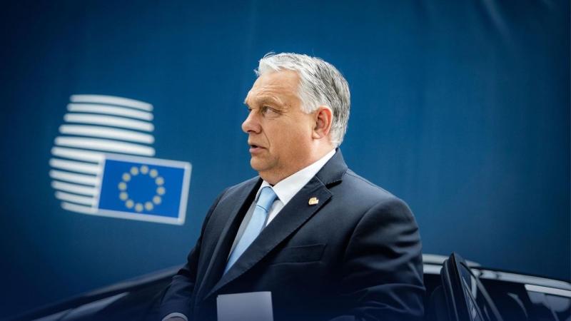 Orbán Viktor Ursula von der Leyennek üzent: itt az idő, hogy búcsút ints!