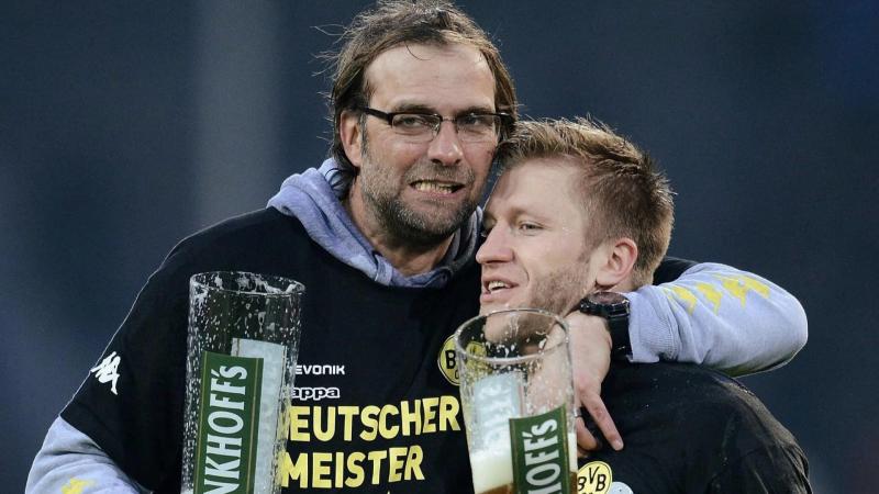 Egy különleges szeptemberi hónap zárásaként szombaton végre elérkezik a nagy nap! Jürgen Klopp, a világklasszis edző, újra a kispadon fog ülni, és izgalmas várakozással tekintünk a közelgő mérkőzés elé. #2