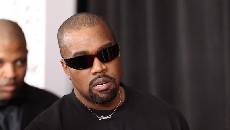 Kanye West nemrégiben bejelentette, hogy autizmussal diagnosztizálták. A világszerte ismert rapper és producer ezzel fontos lépést tett, hogy felhívja a figyelmet az autizmusra és a neurodiverzitásra. A hírek szerint Kanye megosztotta tapasztalatait, ami 