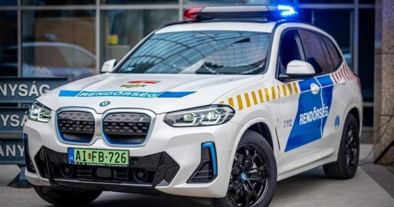 Budapesten számos szirénázó jármű haladt el, de nincs ok az aggodalomra.