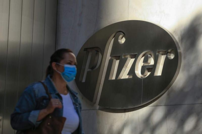 A Pfizer több milliárd dollárt fektetett be egy olyan gyógyszer fejlesztésébe, amely ígéretes lehet a rák kezelésében. | ma7.sk