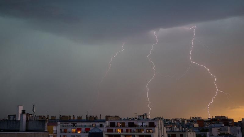 A harmadfokú meteorológiai riasztásokat most másodfokúra csökkentették. Részletekért és további információkért nézd meg az alábbi videót!