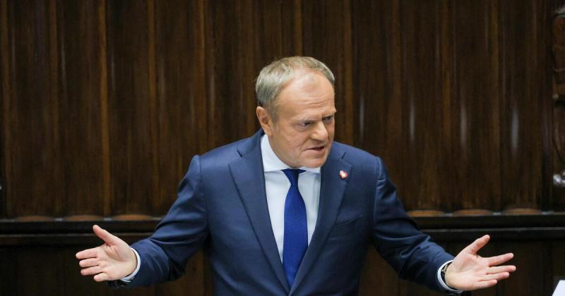 Jelentős változások zajlanak a lengyel kormány berkeiben, hiszen több miniszter is távozott posztjáról.
