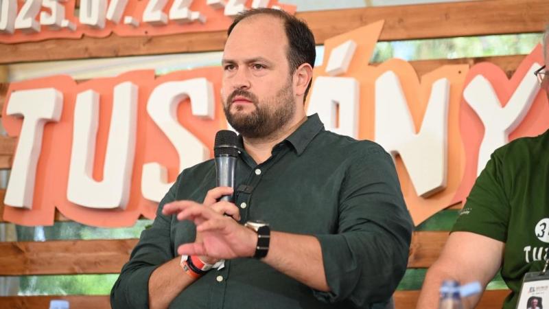 Nacsa Lőrinc hangsúlyozza, hogy a szabadegyetemeken kibontakozó ötleteket aktív nemzetpolitikai lépésekre kell váltani.