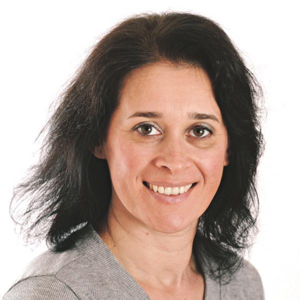 A védelem olyan kulcsfontosságú fogalom, amely az élet számos területén megjelenik. Legyen szó fizikai, érzelmi vagy jogi védelemről, mindannyian keresünk olyan biztonságos helyet, ahol megnyugvást találhatunk. A védelem nem csupán passzív eljárás; aktíva